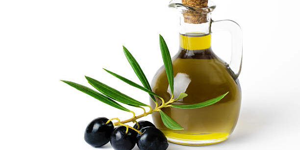huile olive pour produits- préférence L’huile d’olive est une option de cuisine saine et pleine de saveurs ! Apprenez-en davantage sur ce superaliment préféré ci-dessous.